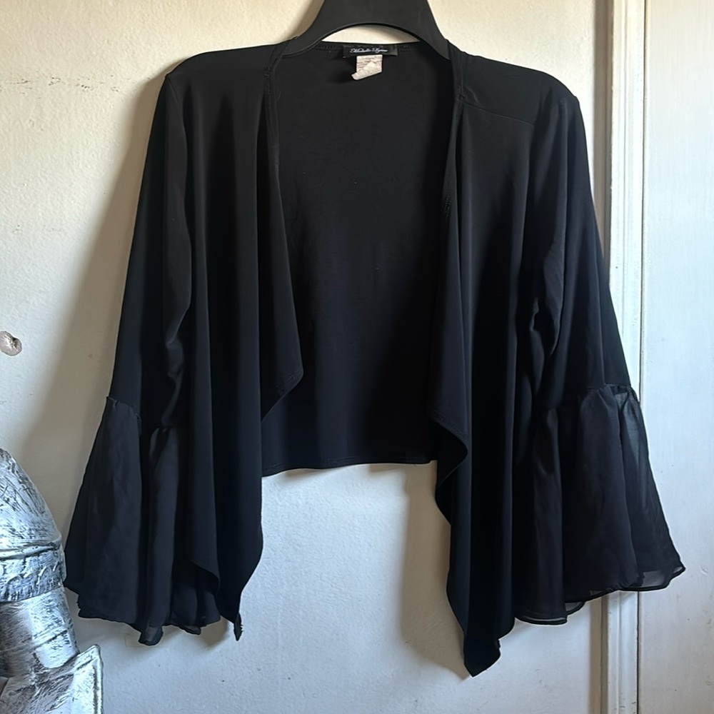 Vintage Bell Sleeve Shrug Size M